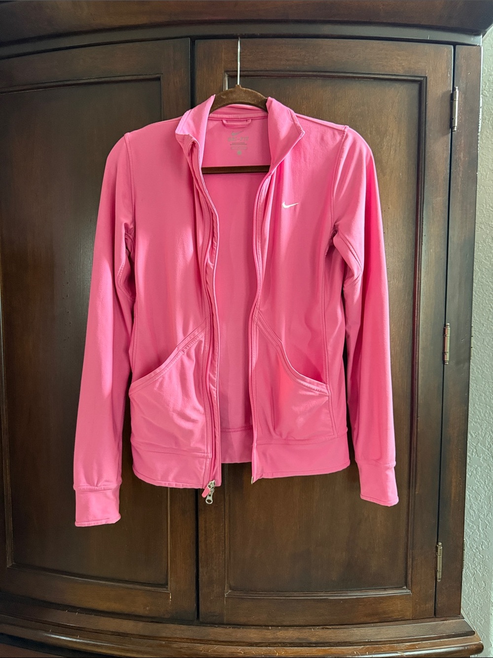 Nike Women's Bright Pink Full-Zip Utility Jacket